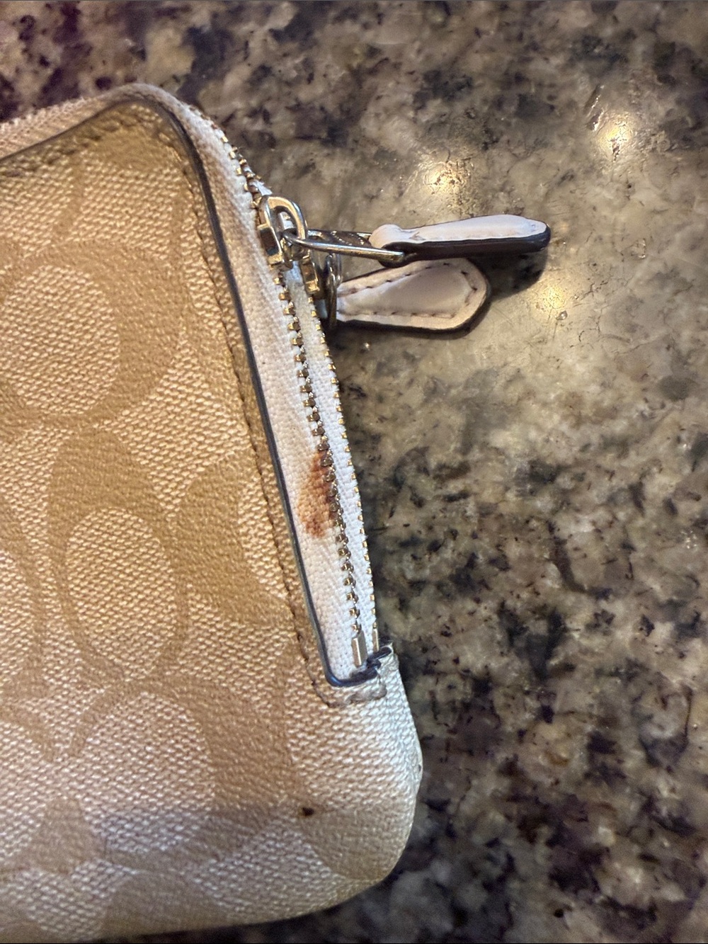 4 clutch bundle - Picture 15 of 15